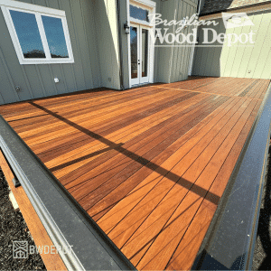 Modern outdoor deck constructed with Ipe 1×6 grooved decking boards using hidden clips.